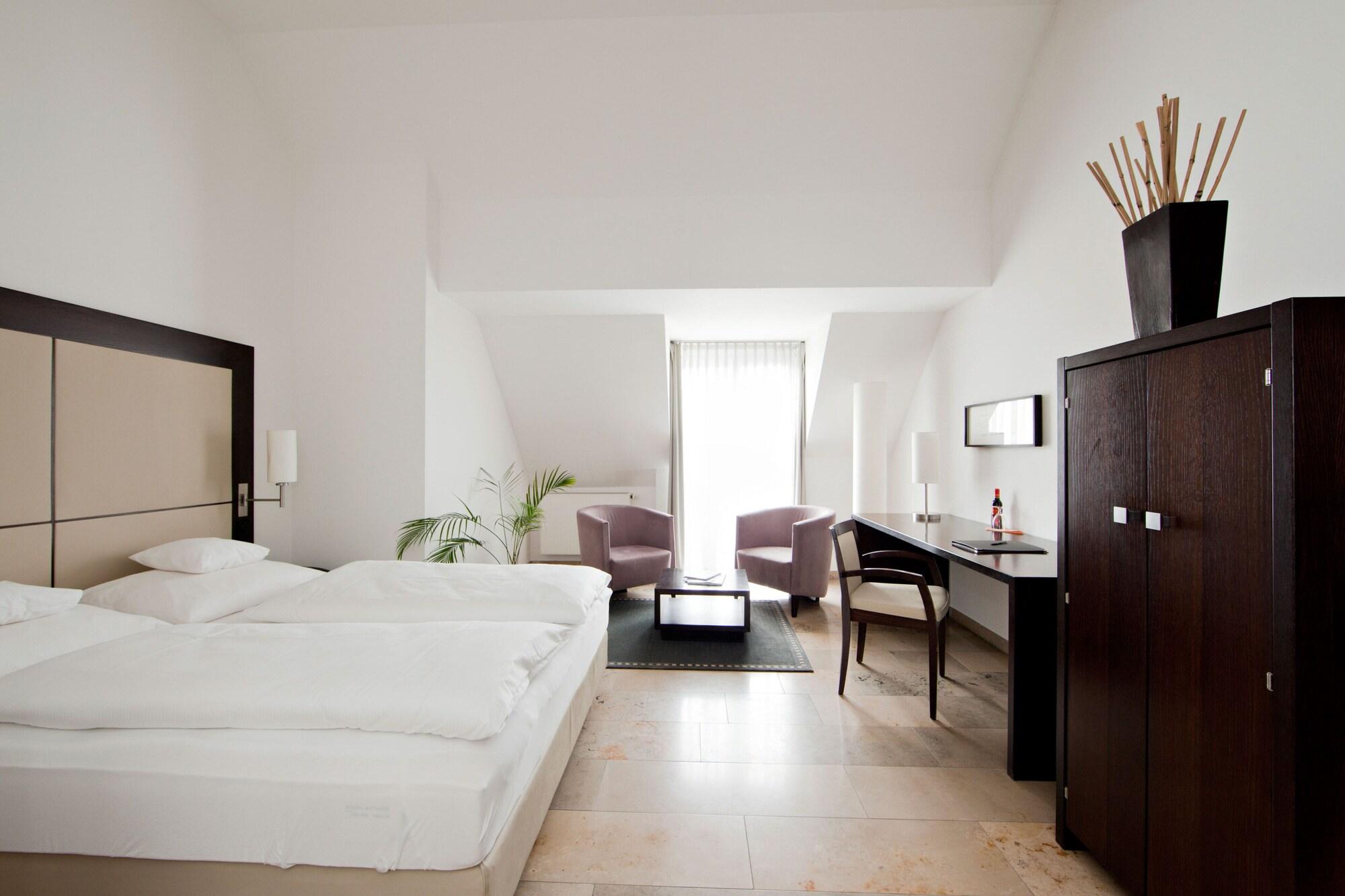 Burns Art Hotel Düsseldorf Quarto foto