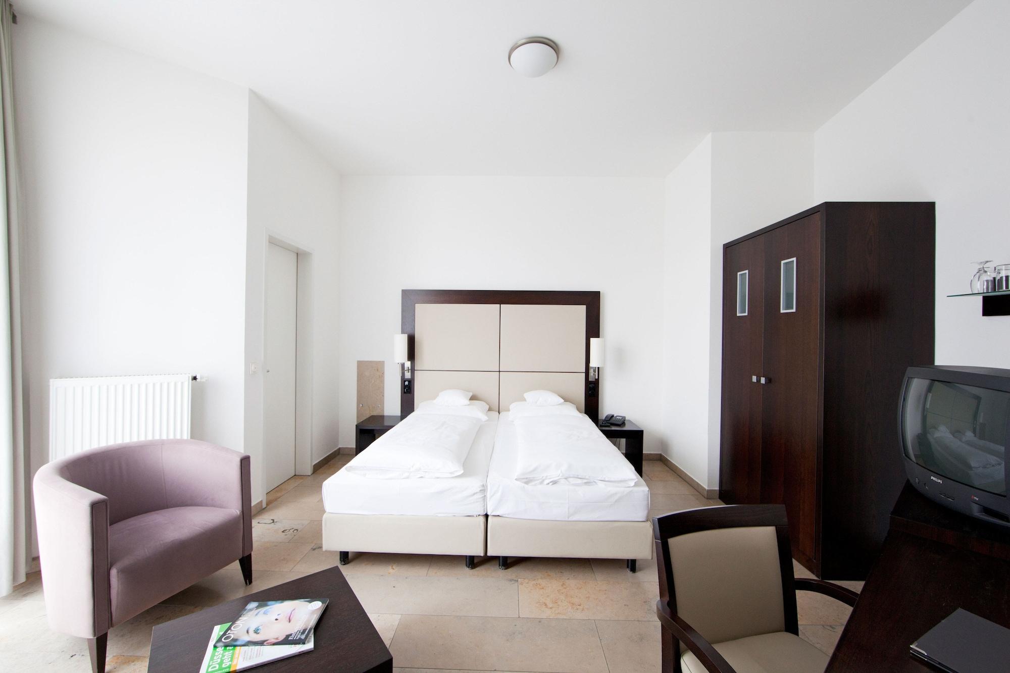 Burns Art Hotel Düsseldorf Quarto foto